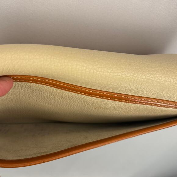 Vintage Dooney and Bourke All-Weather Leather Crossbody Bag - Picture 13 of 15